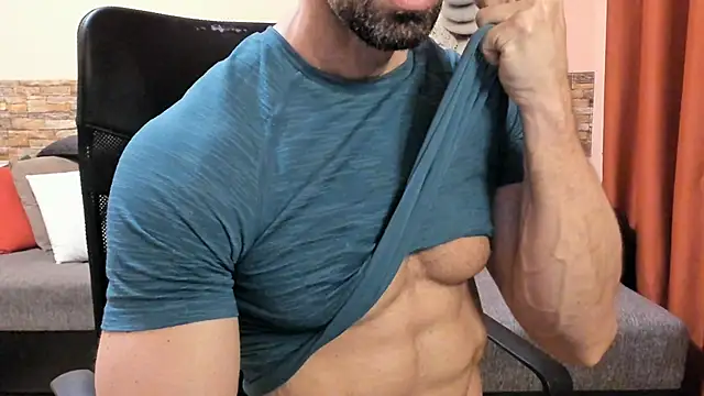 HotHunkTrainer webcam