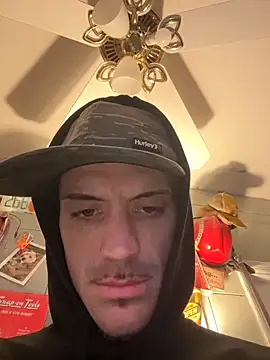 Twist_N_Tease webcam