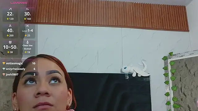 mamaneedsfun webcam