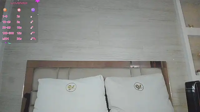 bella_novoa webcam