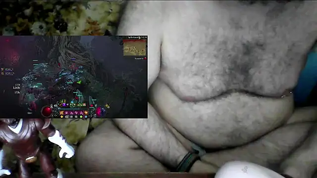 BriTheTopBear webcam