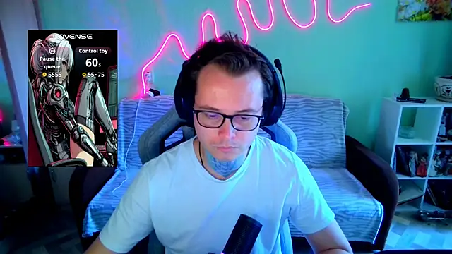 MeLanXolik webcam