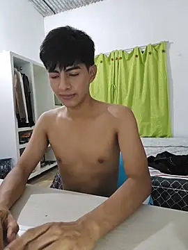 Rgraina - Male webcam sex chat