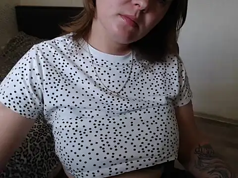 leeilawow webcam