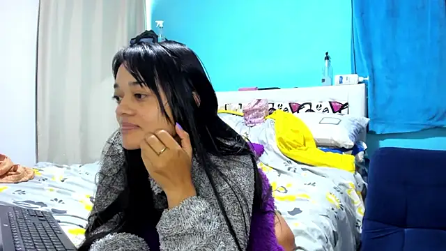 LazyandSniffer28 webcam