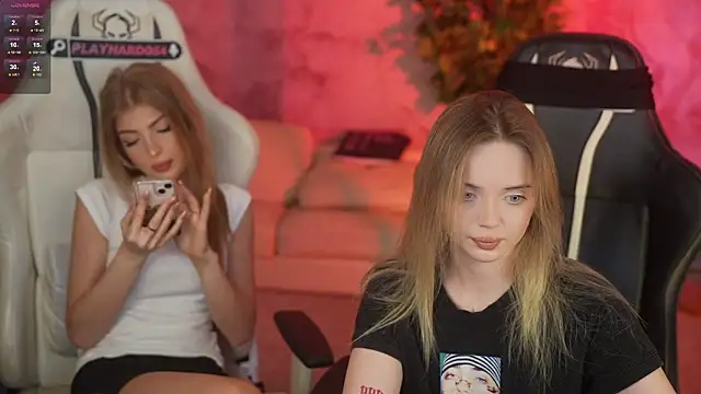 Cassy-Celestial_ webcam