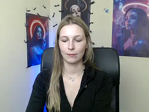 StrangerGi webcam