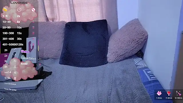 lessliee22_ webcam