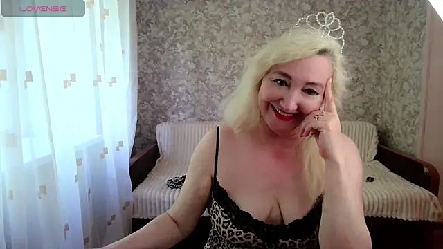 LadyKriss webcam