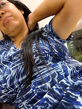 Aila_Phone webcam