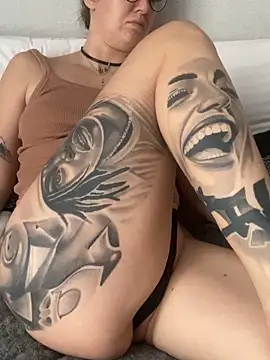 ElizabetBlack webcam