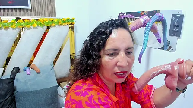 Luna_Naughty1 webcam