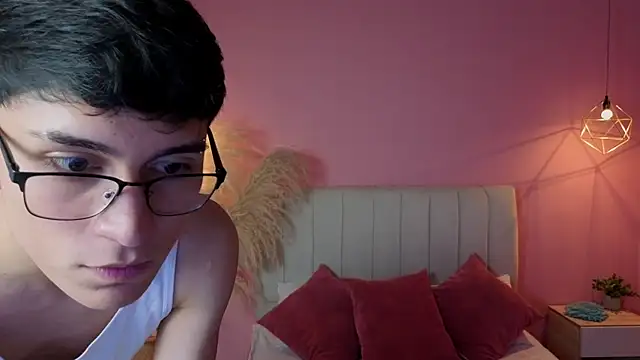ryan_valentino webcam