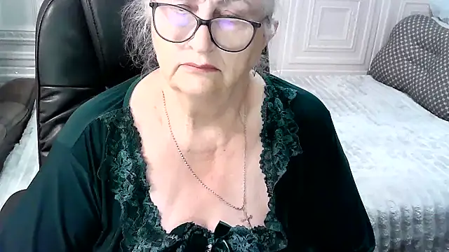 LolkaAlyss webcam