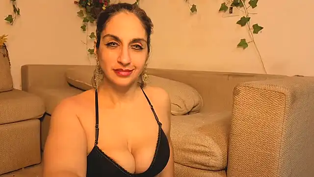 Bellydancerhot webcam