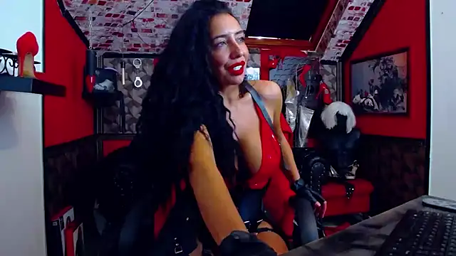 DommeBellatrix webcam