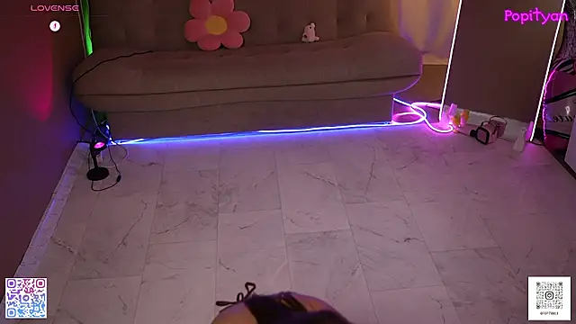 popityan1 webcam