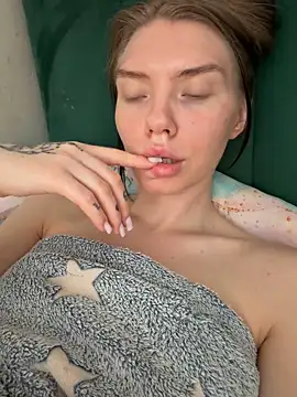 Lisaaa_Alisa webcam