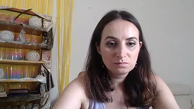 AskMeStandUp webcam