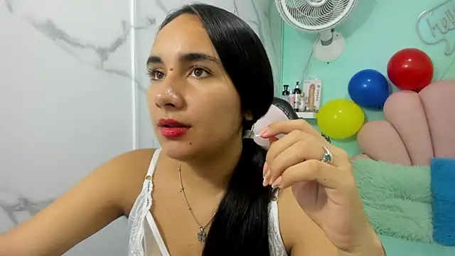 Maylin_horny19 webcam