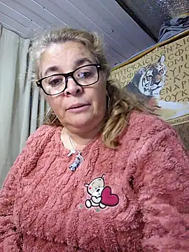 momismilf544 webcam