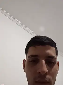 boy_max_latin webcam