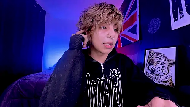 Aronn_44 live sex cam