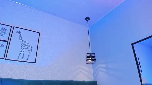 ninna_curly live sex cam