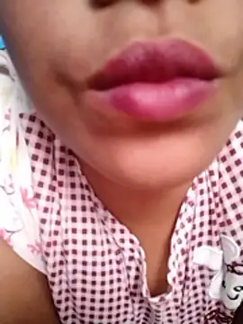 Anki-doll webcam