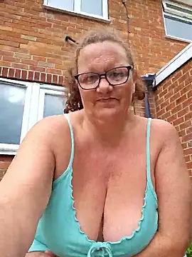 MissQueenBeex webcam