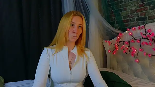 RosalieHandley webcam