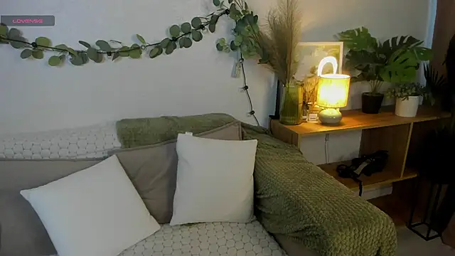HoneyEmilly webcam