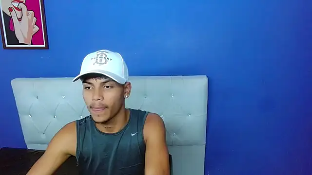 Angel_foxc13 webcam