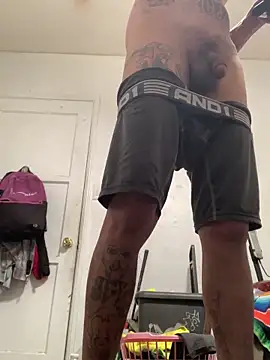 thatmexicanlongdick562 webcam