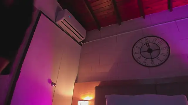 Meloddy_Rose webcam