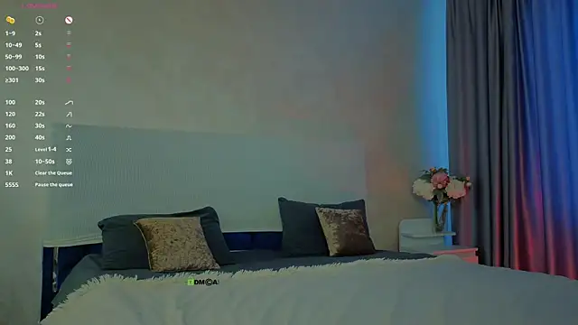 _sophielov webcam
