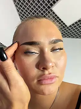 MonicaWestt webcam
