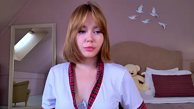 ElaraVance webcam