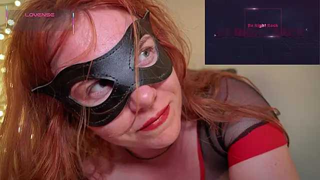 GingerAleMILF webcam