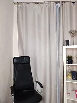 MickeQuinee webcam