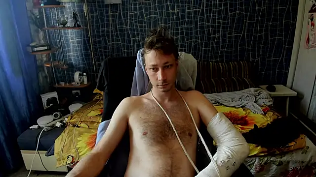 CuteBoy228 webcam