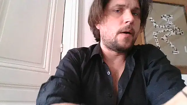 Titilouonlyf69 webcam