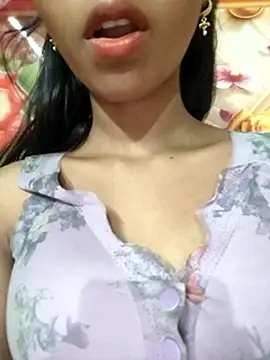 doll2007 live cam on StripChat