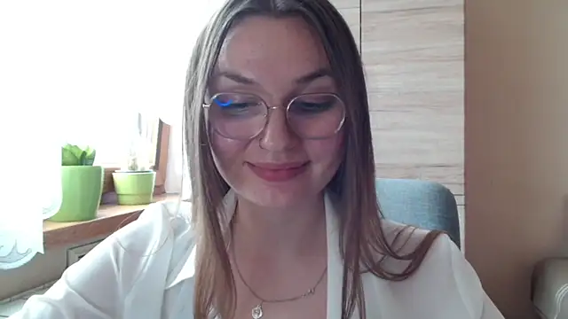 LooveELLYx webcam