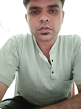 saddyboyforu - SaddyboyforU's free webcam - UK Sex Cams