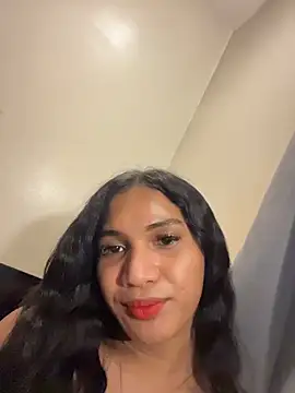 slutty_aki webcam