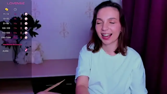 KindHazelHere_ webcam