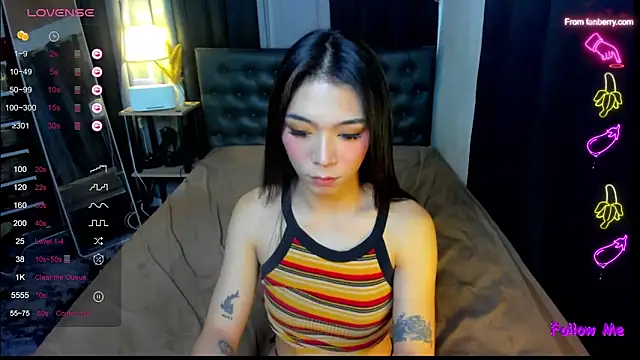 bellamoonlightX live cam