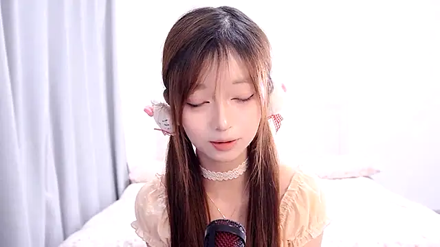 marigold-zzzz live cam on StripChat