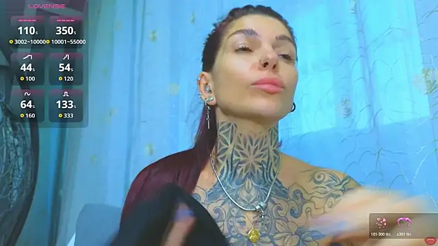 tattooedBabyy webcam